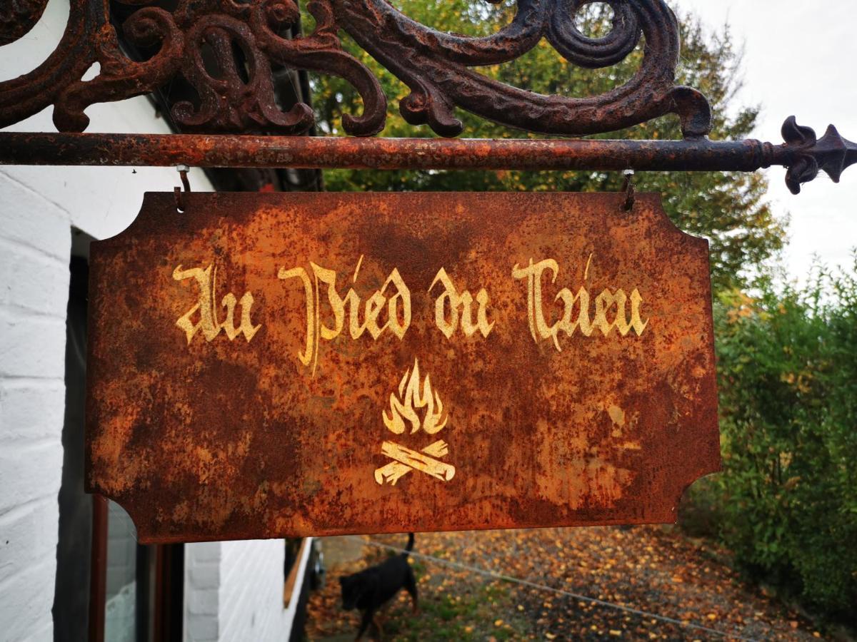 Au Pied Du Trieu, The Shelter Hotel Labroye Eksteriør billede